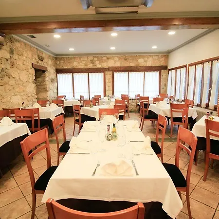 Rural Roturos * Maestu