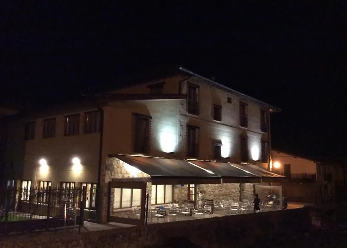 乡村洛杉矶鲁特罗斯酒店