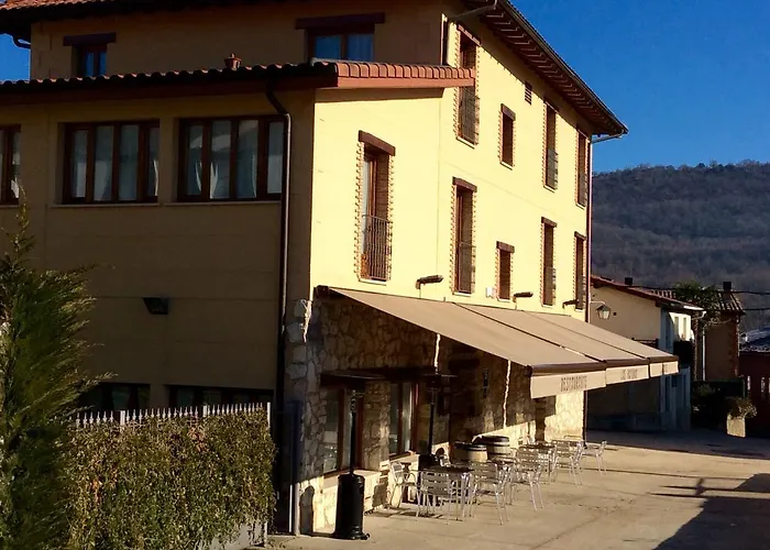 乡村洛杉矶鲁特罗斯酒店 * Maestu