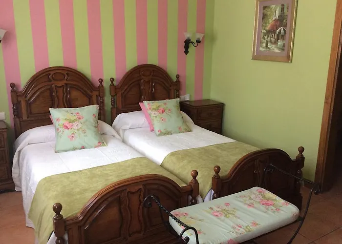 乡村洛杉矶鲁特罗斯酒店 酒店